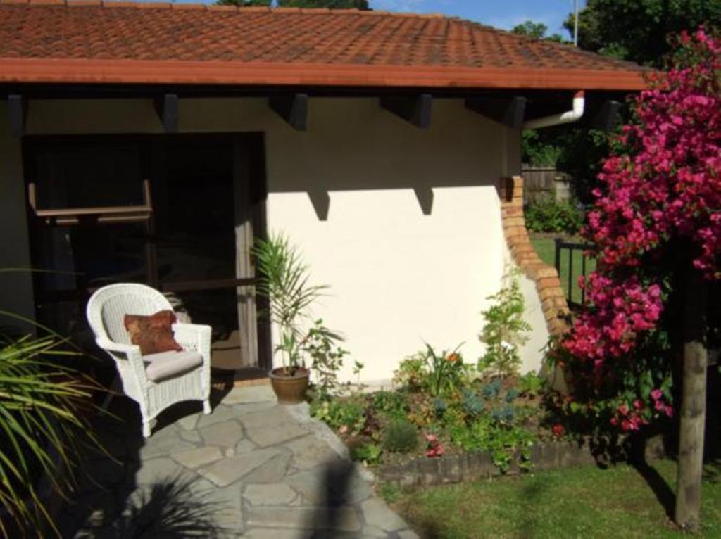 קאיטאיה Waters Edge B&B מראה חיצוני תמונה